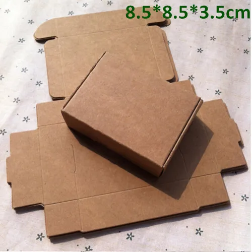 Detaljhandel 8.5x8.5x3.5cm Kraft papper lådor Presentförpackning för smycken pärla godis handgjorda tvål baklådan bakverk kakor cookies choklad paket låda