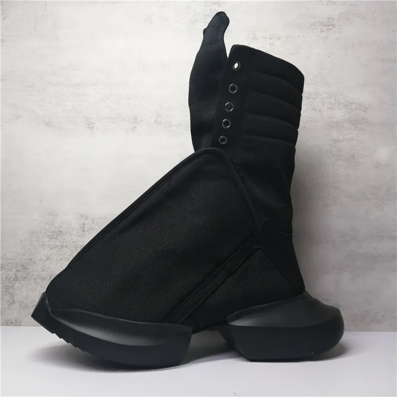 أحذية قماش سوداء للرجال ربيع الحافر على شكل كعب الذكور أحذية رياضية الأزياء p35d50
