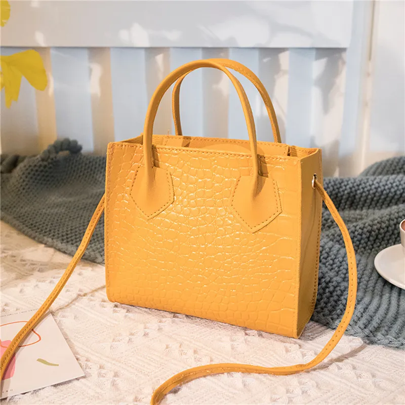 Lüks Kadın Omuz Çantası Timsah Desen Klasik Katı PU Deri Crossbody Moda Kadın Çanta