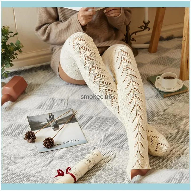 Sports Socks Winter Long Tube Thick High Knee-length Cotton Plus Velvet Thermal Terry Solid Color Women`s Calf