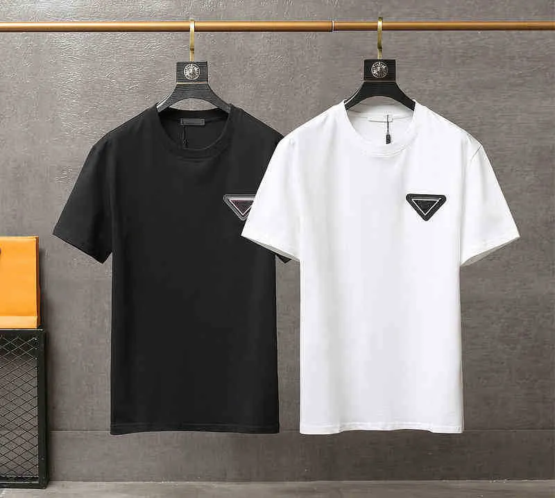 Męskie Projektant Lato T Shirt z trójkąt Metalowy wzór Casual Moda 2022 Koszulka Chłopcy Hiphop Streetwear Topy EUR Rozmiar