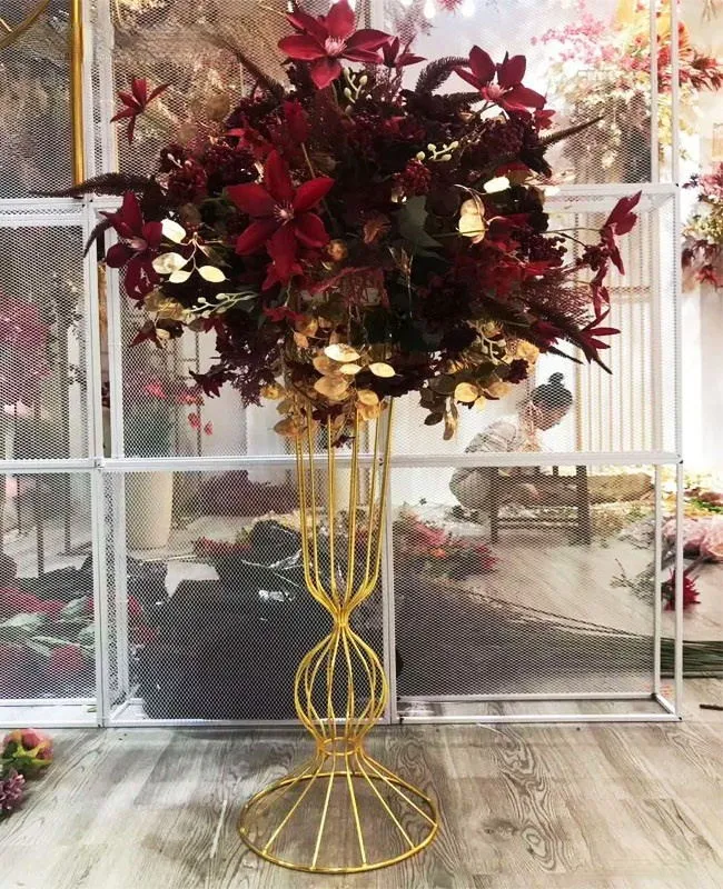 Fiori Decorativi Per Torte: Un Tocco Floreale Per Deliziare I Tuoi