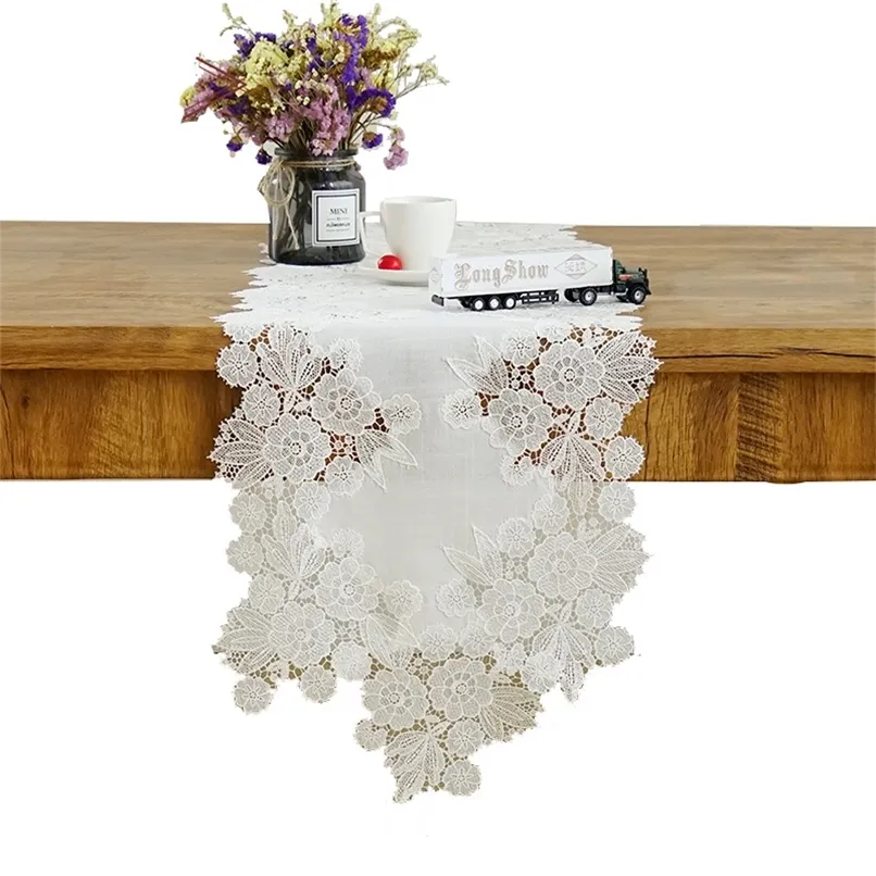 白いレースの竹の布テーブルの旗カバータオルのコーヒーテレビのキャビネット家の装飾的な布のダストファブリックランナー210628