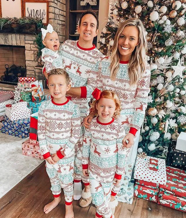 Familj Matchande Outfits 2021 Mode Xmas Mamma Dotter Kläder Kläder Satser PJs Jul SLEEPWEAR PAJAMA