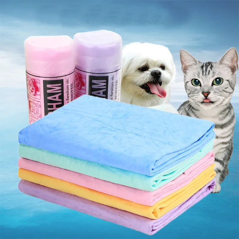 Petit 43 * 32 * 0,2 cm Serviette de bain à séchage rapide pour animaux de compagnie Serviette de bain absorbante et douce Lavable en machine Convient aux chiens et aux chats Paquet de tambour en plastique