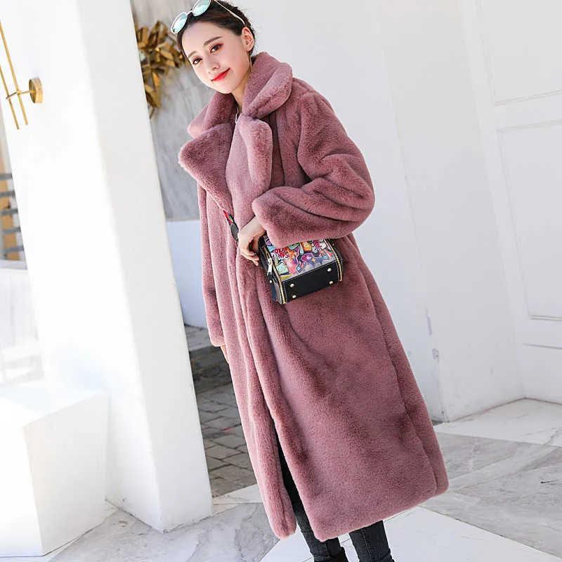 冬の女性の高品質のFaux Rabbitの毛皮のコート贅沢な長い毛皮のコートルーズラペルオーバーコート厚い暖かいプラスサイズの女性のぬいぐるコート210817
