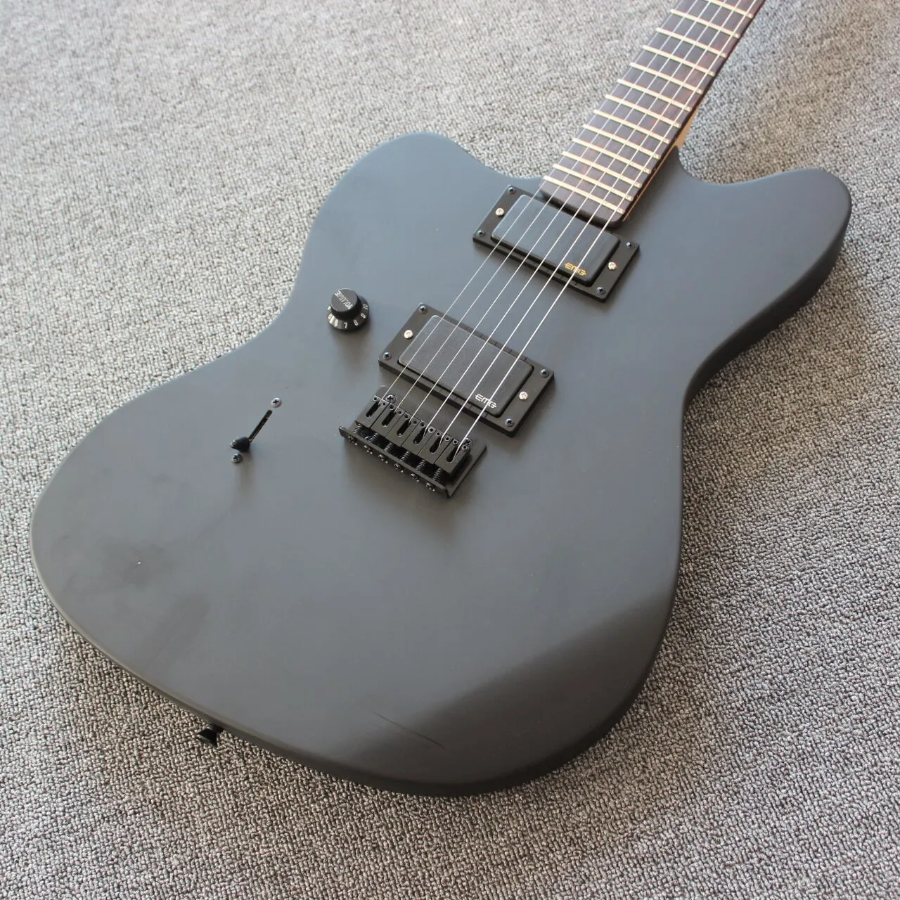 Custom Shop Jim Root Signature Matte Black Jazzmaster Electric Guitar Tremolo Bridge, Prooshout Fingerboard Without Inlay, Big Headstock, China EMG Pickup