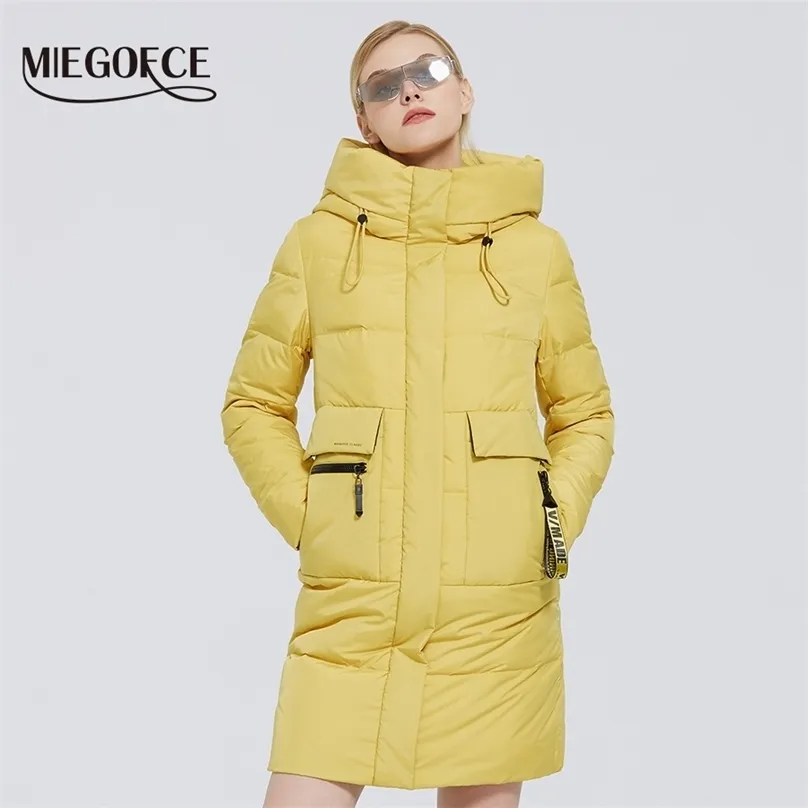 MIEGOFCE Collezione invernale da donna Lunghezza cappotto Giacca da donna Soft Layer Contrast Design Parka Abiti antivento 211013