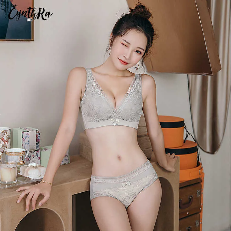 CYNTHRA Lingerie Set Ladies Large Size Female Plus Size Wireless Push Up  Gathered Sexy Breast Underwear Bra set For Women Q0705