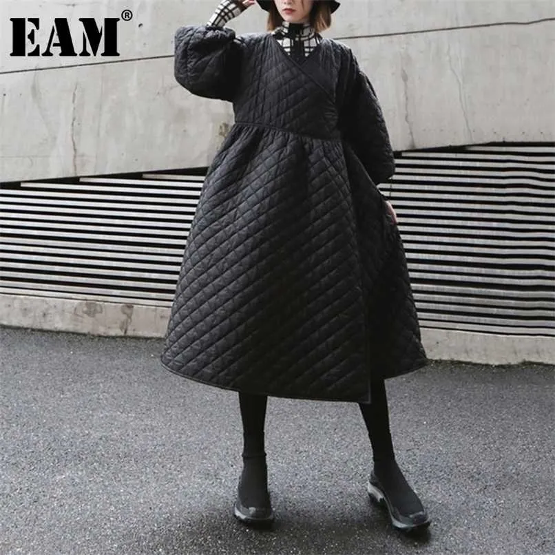 [EAM] Bandage Warm Irregular Cotton-padded Coat Long Sleeve Loose Fit Women Parkas Fashion Autumn Winter 1DD0731 211007