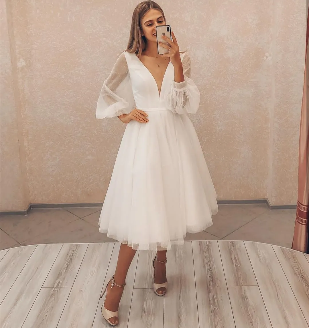 Simple knee length clearance wedding dresses