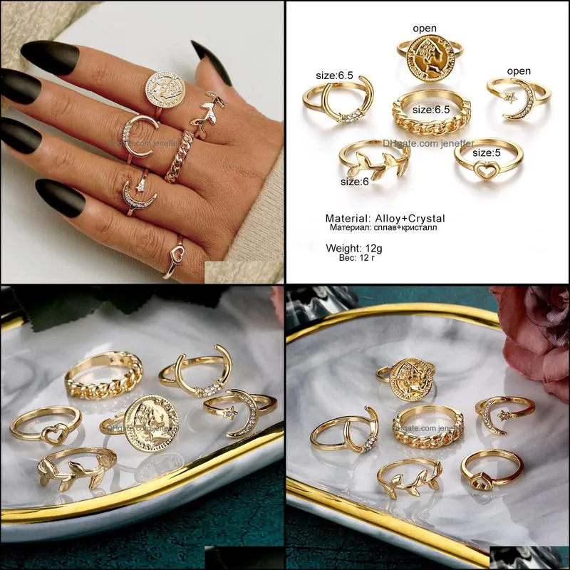 IPARAM Vintage Gold Crystal Moon Coin Finger Ring Set For Women Bohemian Geometric Love Leaf Glamour Joint Ring Trend Jewelry Y0420