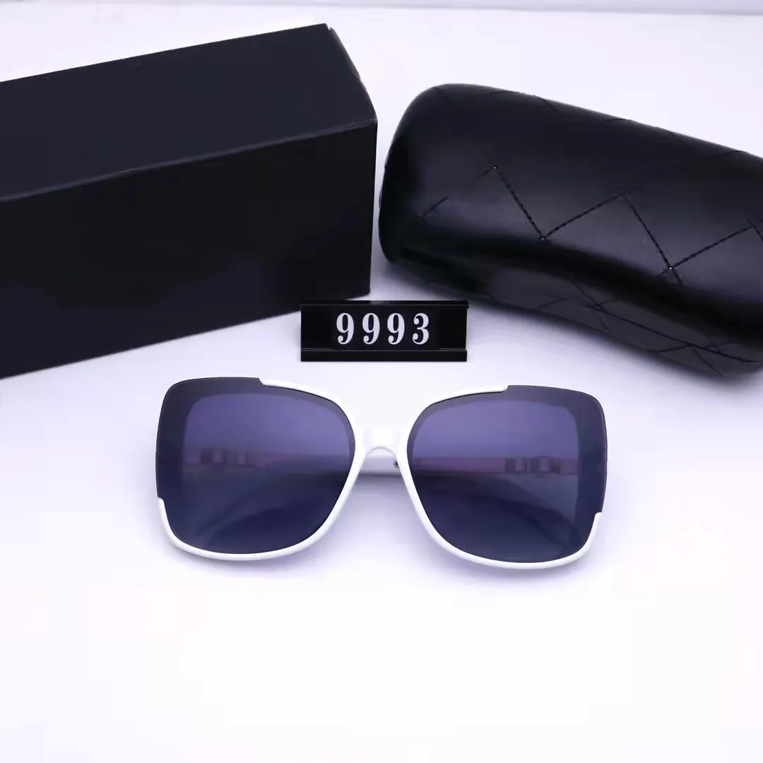 Luxury Designer Sunglasses beach glasses classic style anti ultraviolet Women`s sunglasses can be selected in very beautiful good nice