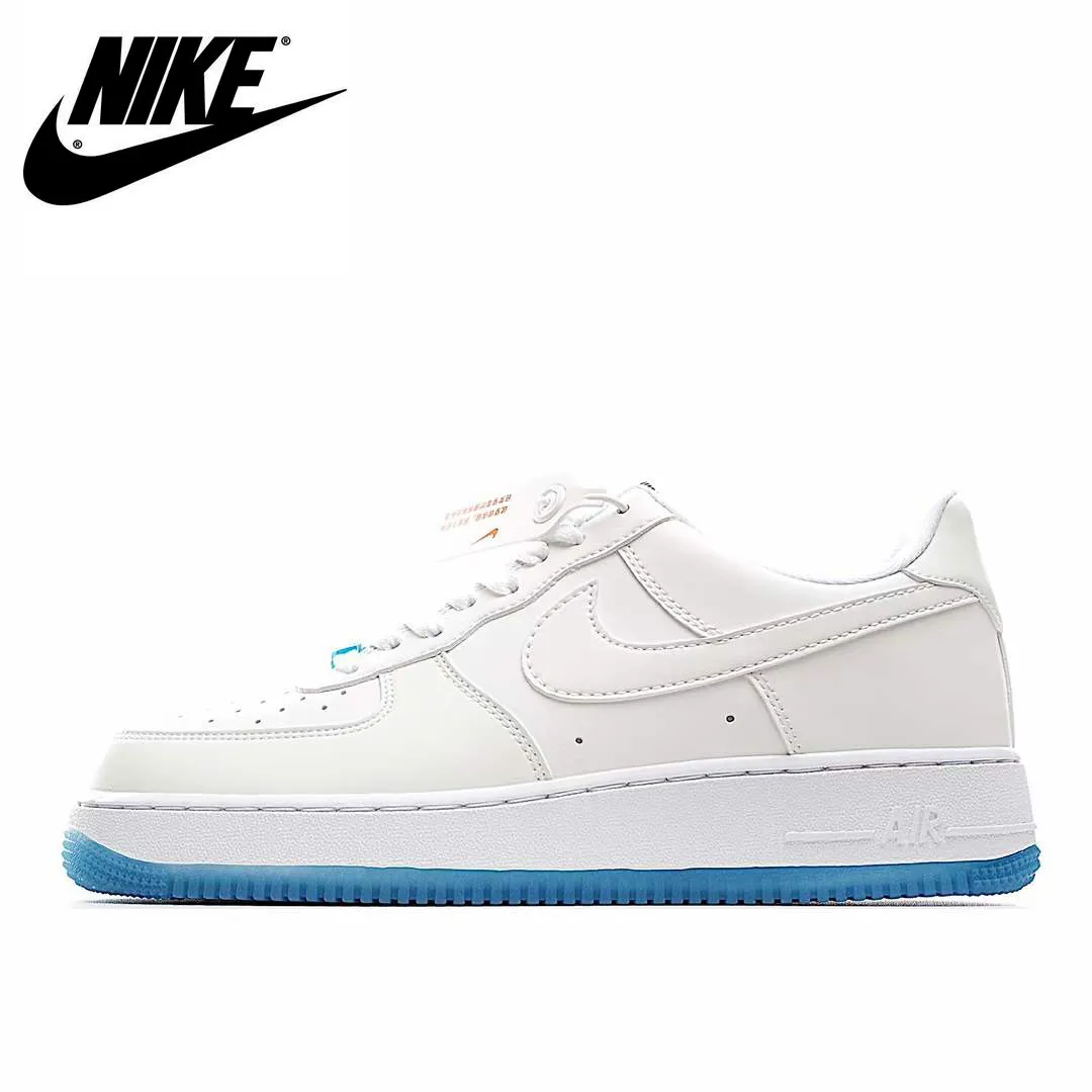 Med l da Nike Air Force 1 Kvinnor Mens One Running Shoes Trainer Sneakers Direkt solljus UV Sensing F rgbyte Skor Skor b rjar byta f rger