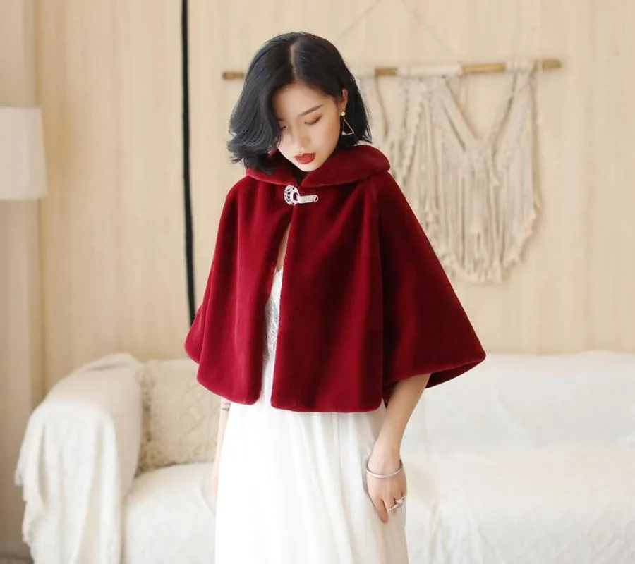 SHAMAI Burgundy Faux Fur Winter Wedding Wrap With Brooch Warm