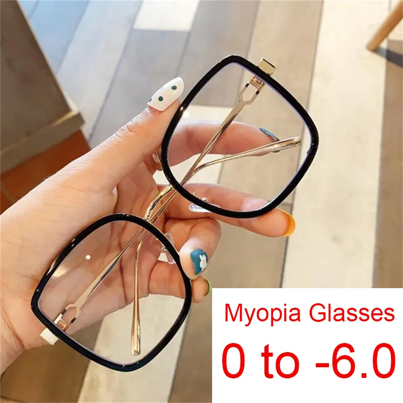 Anti Blue Light Blocking Square Frame Myopia Clear Lens Computer Eyeglasses Fashion UV400 Big Diopter Glasögon -1,0 Till -6