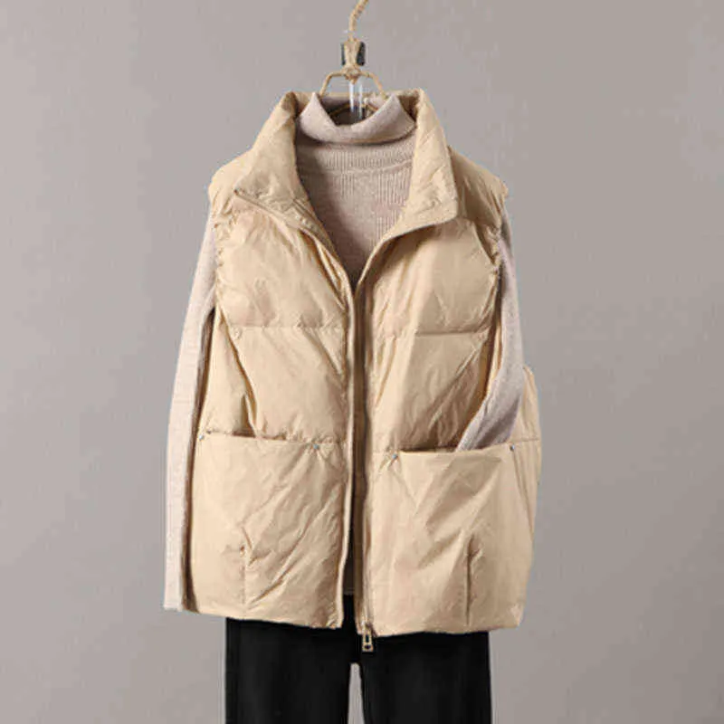 Women's Autumn Ultra Light White Duck down Vest Coat Winter Ladies Casual Waistcoat Female Sleeveless Short Vest Jacket 211130