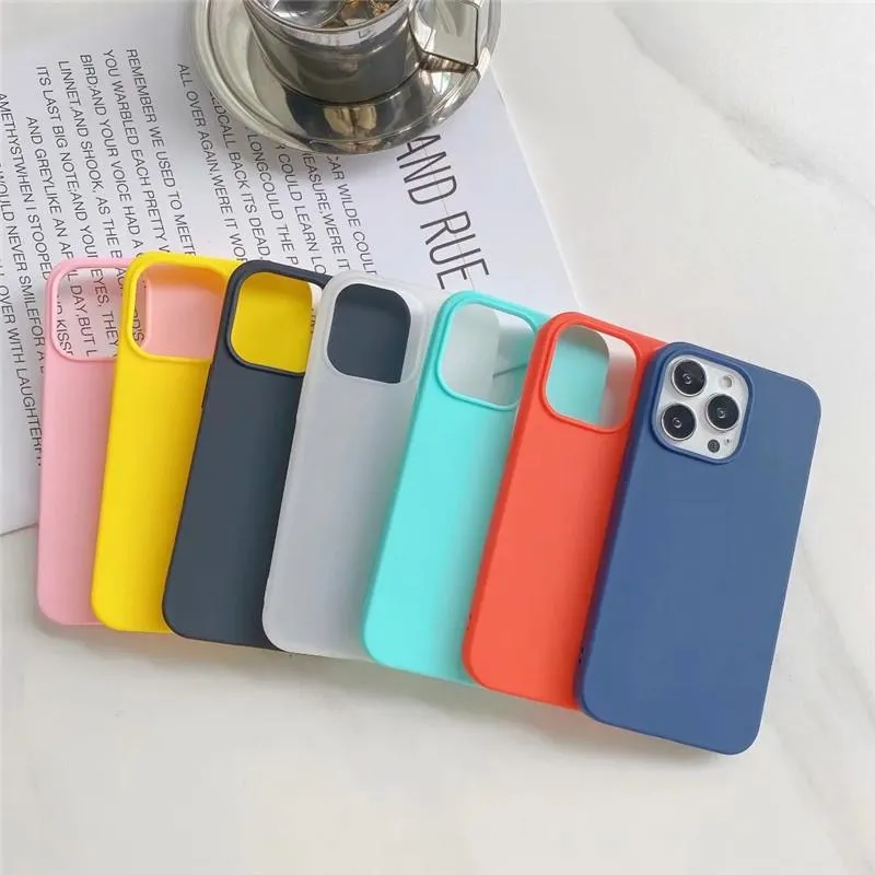 Matowy UltraThin Case Telefon dla iPhone 13 12 Mini 11 Pro X XS XR MAX 8 7 Plus Candy Color Soft TPU Pokrywa ochronna