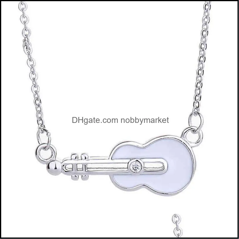 Japan and South Korea fashion sweet violin Necklace imitation Sterling Sier creative white shell guitar short strong clavicle chain