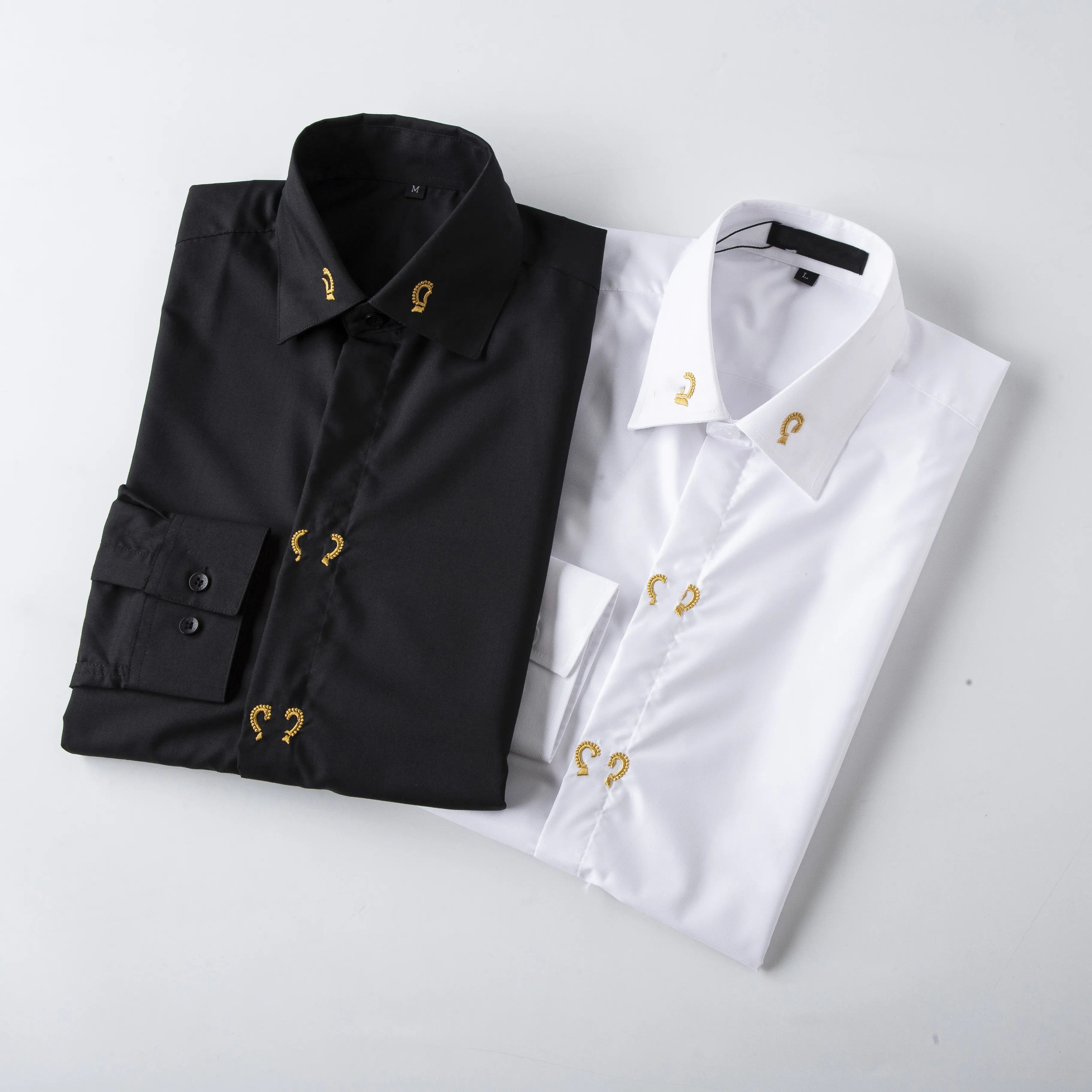 2021 Роскошные дизайнеры Мужские платья Бизнес-винные рецепты Коктейльная рубашка Рубашка с принтом Мужская рубашка с V-образным вырезом и длинными рукавами Casua#l M-3XLmen02324k
