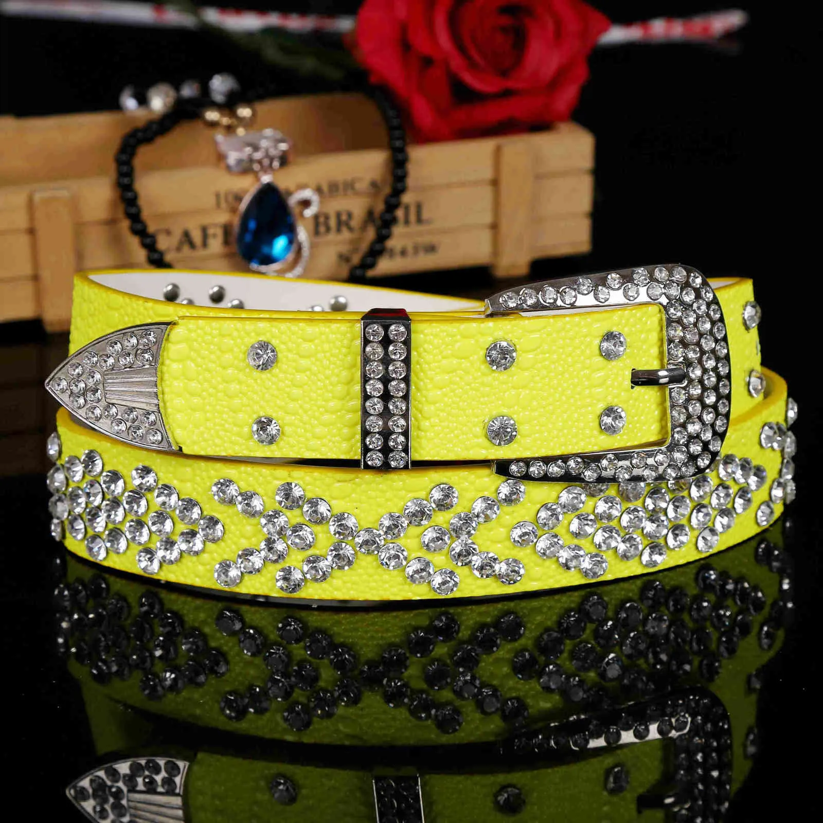 売れ筋 韓国の汎用バックルベルトの女性のベルトファッションダイヤモンドベルト 新品 Fashion Accessories Belts Accessories Com