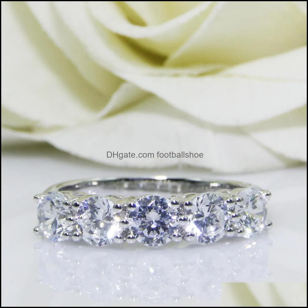 2.0CTW Round Cut DF Color Moissanite Center,14K Solid White Gold, Female Gold Ring,Wedding Ring,Pave Set Style Y1124