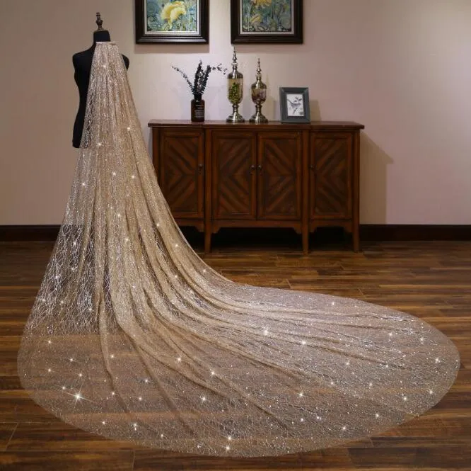 Voiles de mariée de luxe à paillettes scintillantes, robe de mariée à queue super longue, taille minimale de trois mètres de longueur et 1,5 mètre de large