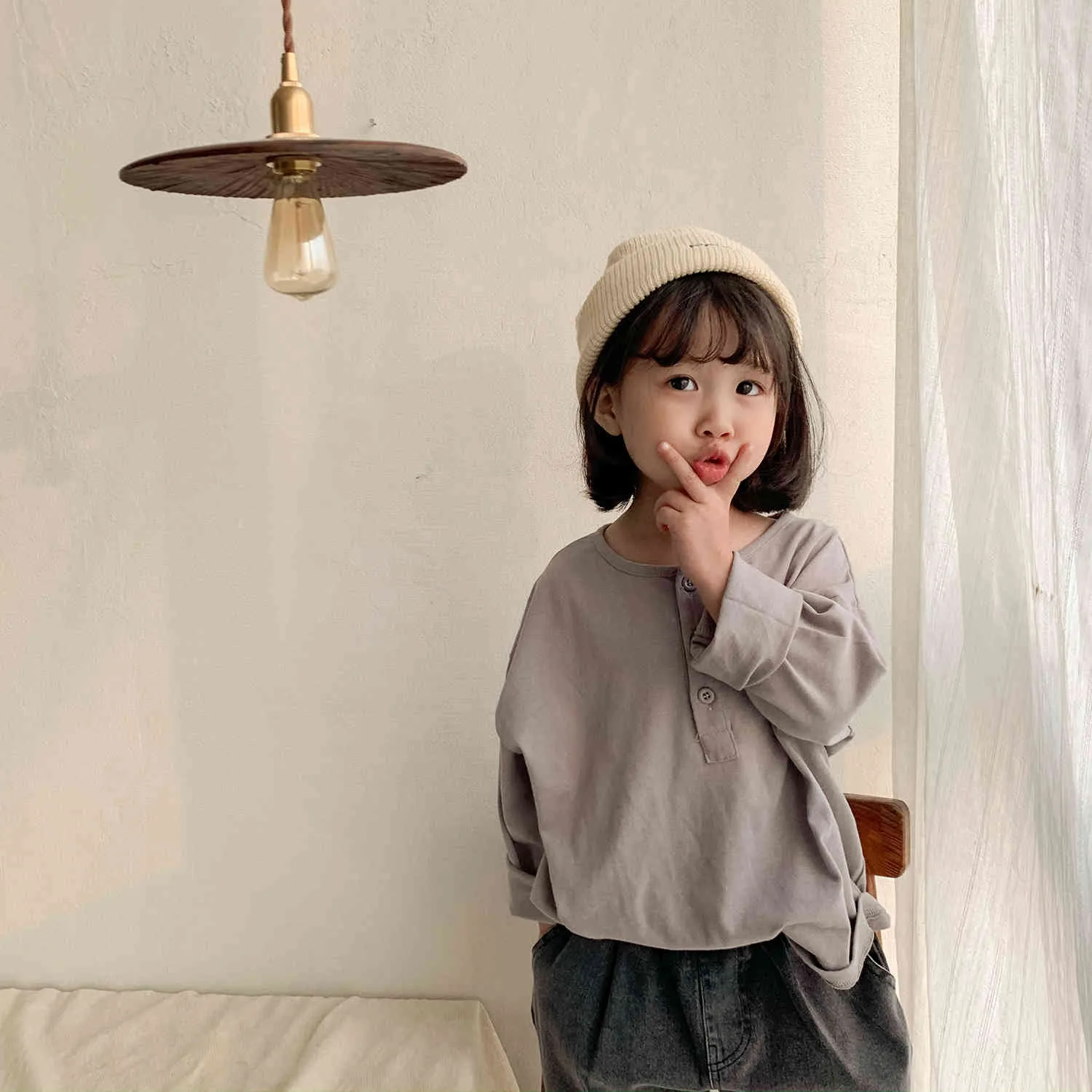 Japanese style Boys and girls solid color loose base T shirts cotton soft 4 colors long sleeve Tees 210508