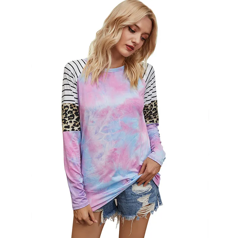 女性の秋と冬のカジュアルなボトムTシャツの女性の長袖トップスタイルTシャツの女性のネコLeopard Print Tシャツ210514