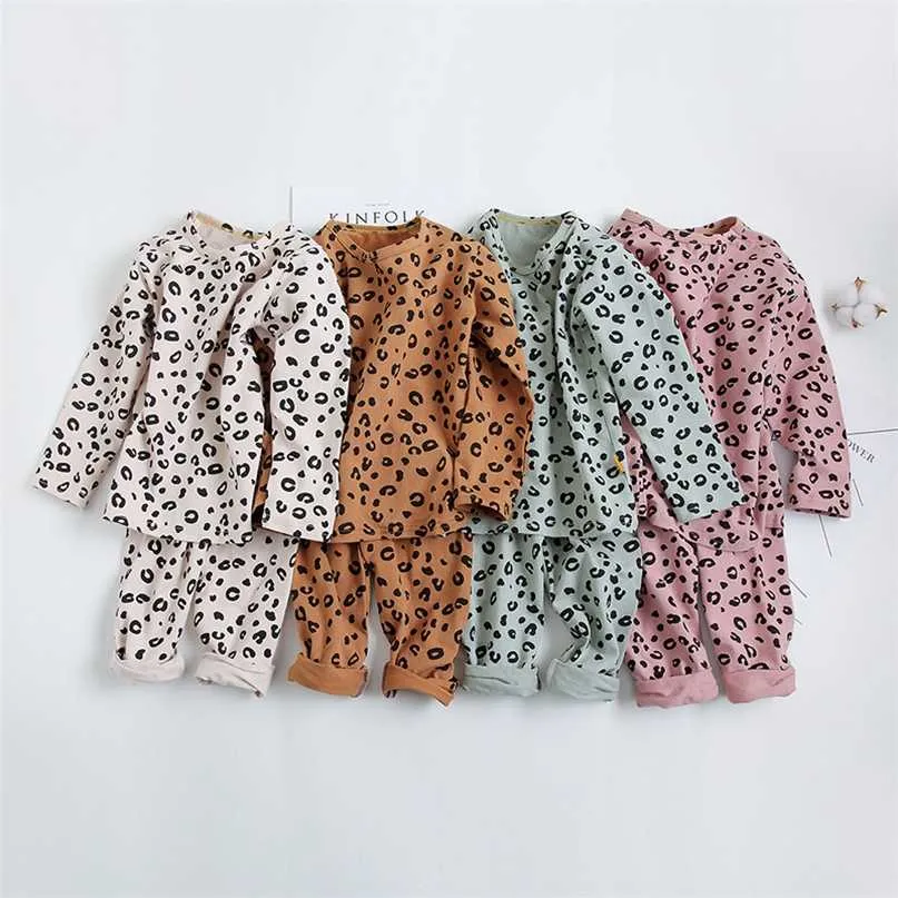 Spring Autumn Baby Boys Pajamas Set 18M-8yrs Children Kids Print Leopard Sleepwear Lounge Wear Cotton Girls Evening Dress 211026