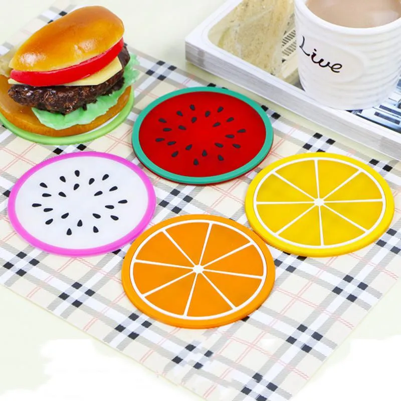 Silicone Cute Fruit Cups Coaster Fruits Pattern Water Bottles Mat Colorful Round Cup Cushion Holder Lemon Orange Drinkware Pads BH4751 TQQ