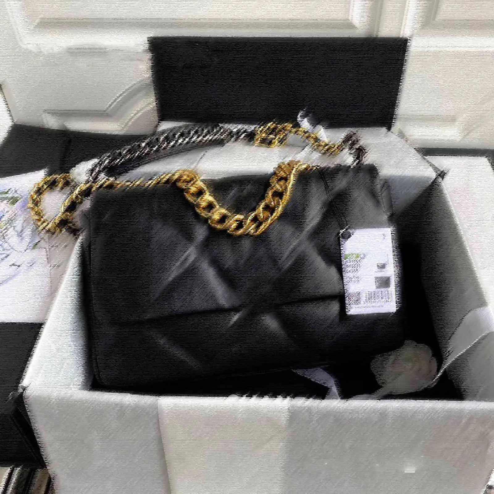7A+ fashion 19 flap crossbody bags 2021 brand Luxurys Designers Women Bag gold chain shoulder purse pink pochett envelope wallet black