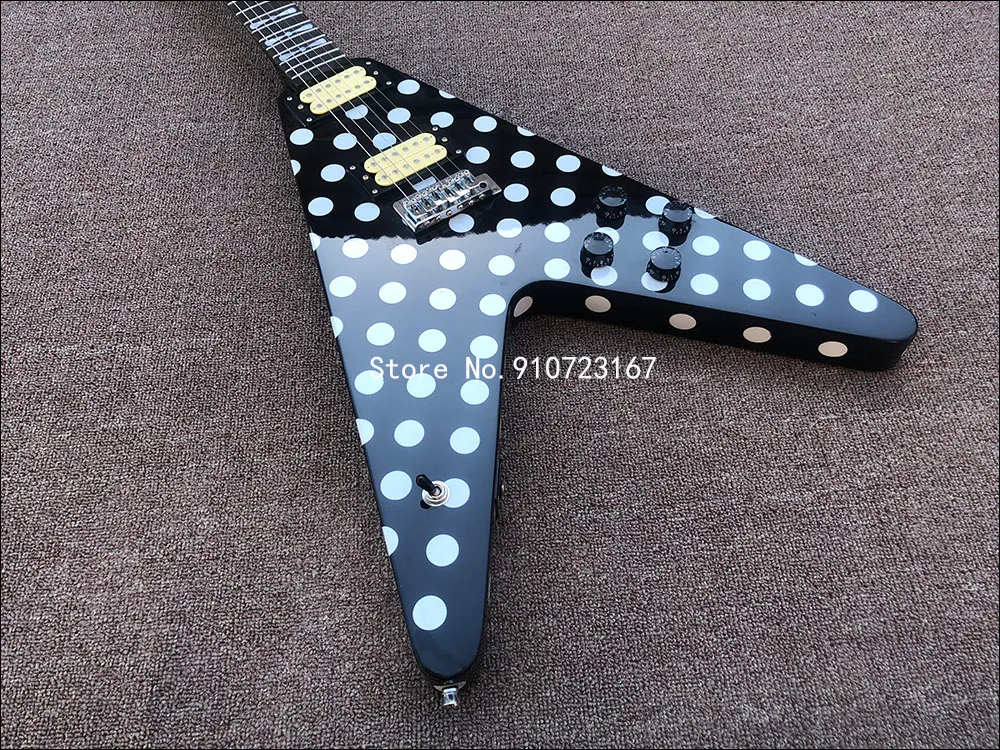 Randy Rhoads White Polka Dot Black V Chitarra elettrica Tastiera in palissandro Intarsi Bowtie Ponte tremolo Whammy bAR Hardware cromato Accordatori Grover