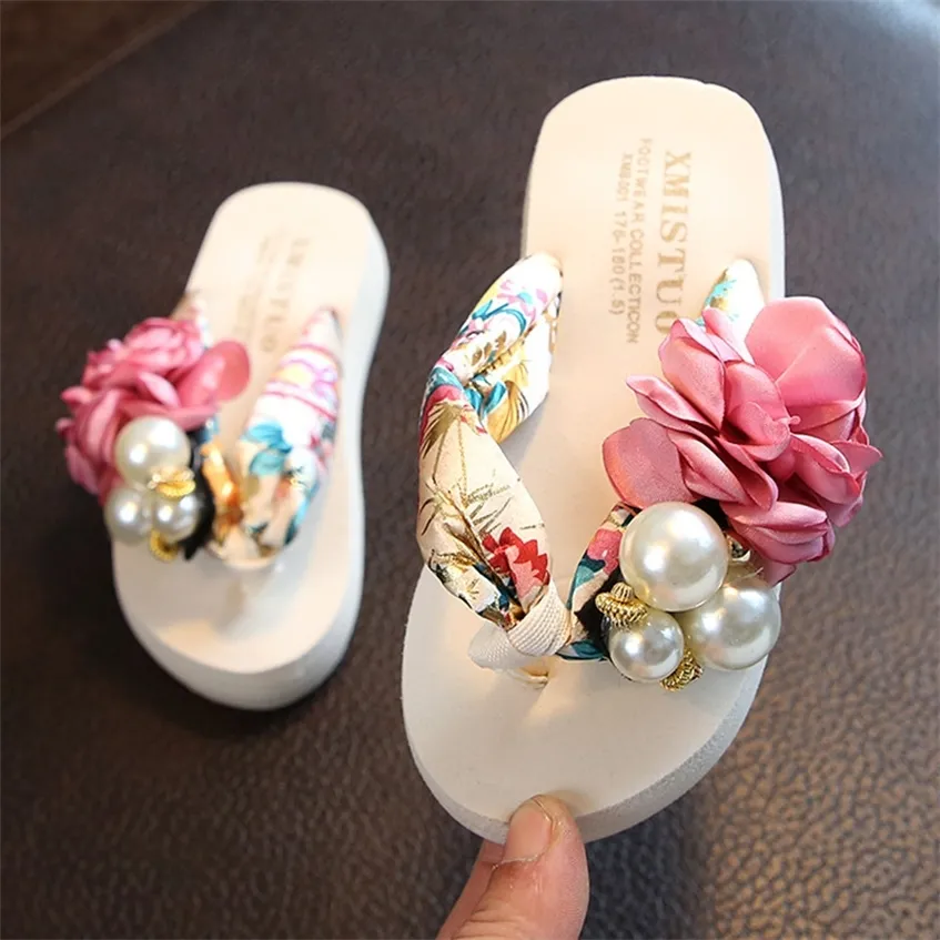 Infradito estivi per bambini antiscivolo per ragazze scarpe da spiaggia moda sandali pizzico fiori femminili pantofola indossare 220225