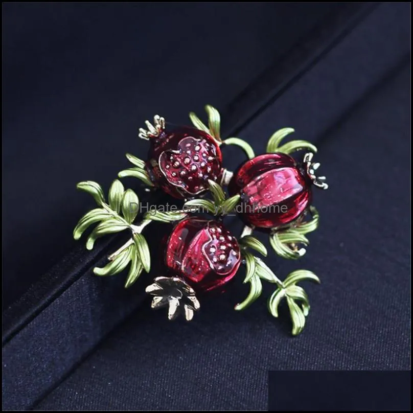 Pins, Brooches Young Tulip Red Color Enamel Pomegranate Unisex Fruit Pins Summer Design Fashion Accessories Women And Men Jewelry