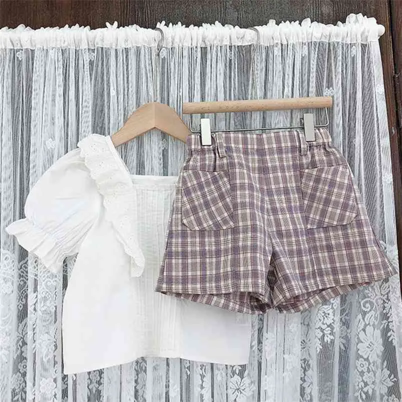 Camicia bianca estiva + pantaloncini scozzesi 2 pezzi Set di abbigliamento Set per ragazza Abbigliamento per bambini per ragazze 210528