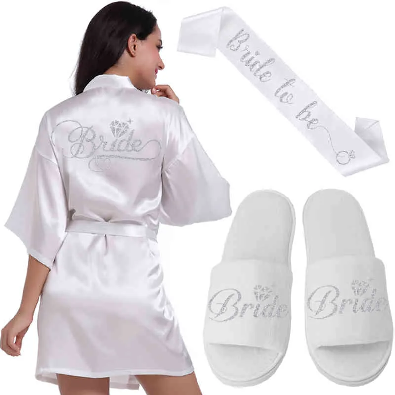 Silver Skrivande Bröllop Brud Bridesmaid Maid of Honor Kvinnor Robe Floral Bridal Party Gifts Få Klar Robes