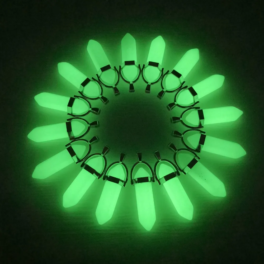 Moda 12 adet Charm Glow Karanlık Aydınlık Kalp Ay Pendulum Taş Kolye Kolye Takı Yapımı için Toptan