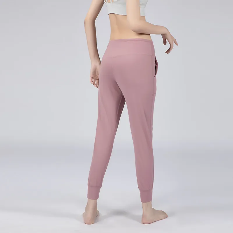 Lu-06 çıplak hissi kumaş yoga pantolonları kadınlar gevşek fit spor aktif arka bel salonu jogger tozluk iki yan cep ile