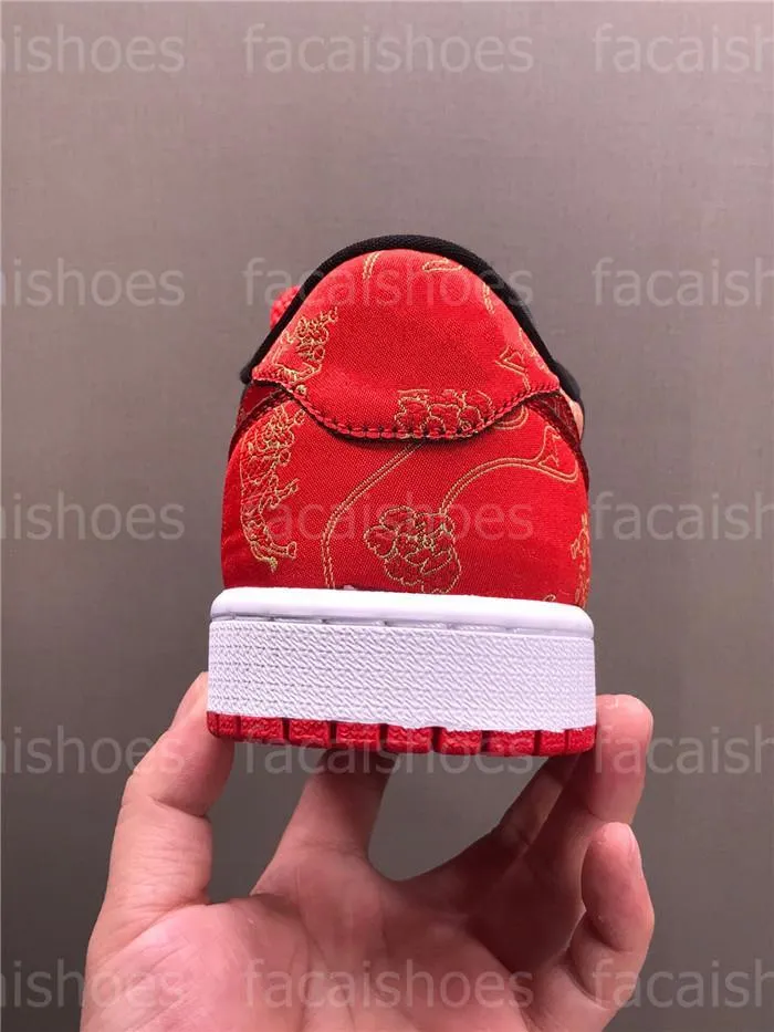 1 Low OG Chinese New Year Skateboard shoes Black University Red Metallic Gold Limited CNY Casual Sneakers DD2233-001
