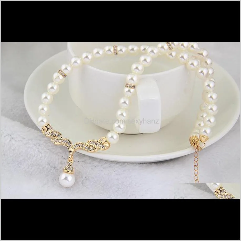 gold plated tear drop cream pearl and rhinestone crystal bridal necklace and earrings jewelry set s905499