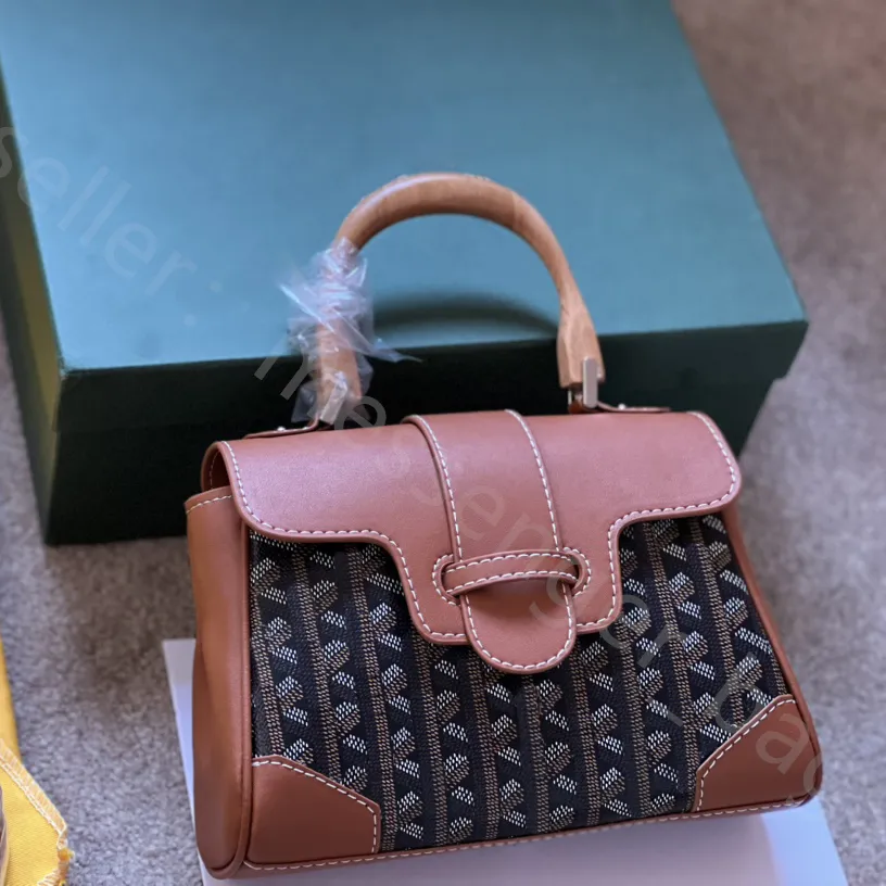 国内盤ブルーレイ メッセンジャーバッグショルダーデザイナーハンドバッグレディファッション ベルベットダイヤモンドフラップトートチェーン財布プレーンストライプハッピーカバークロスボディウォレット有名なベロア女性 カタログ外モデル バッグ スーツケース 付属品 国内盤ブルーレイ メッセンジャーバッグショルダーデザイナーハンドバッグレディファッション ベルベットダイヤモンドフラップトートチェーン財布プレーンストライプハッピーカバークロスボディウォレット有名なベロア女性 カタログ外モデル バッグ スーツケース 付属品