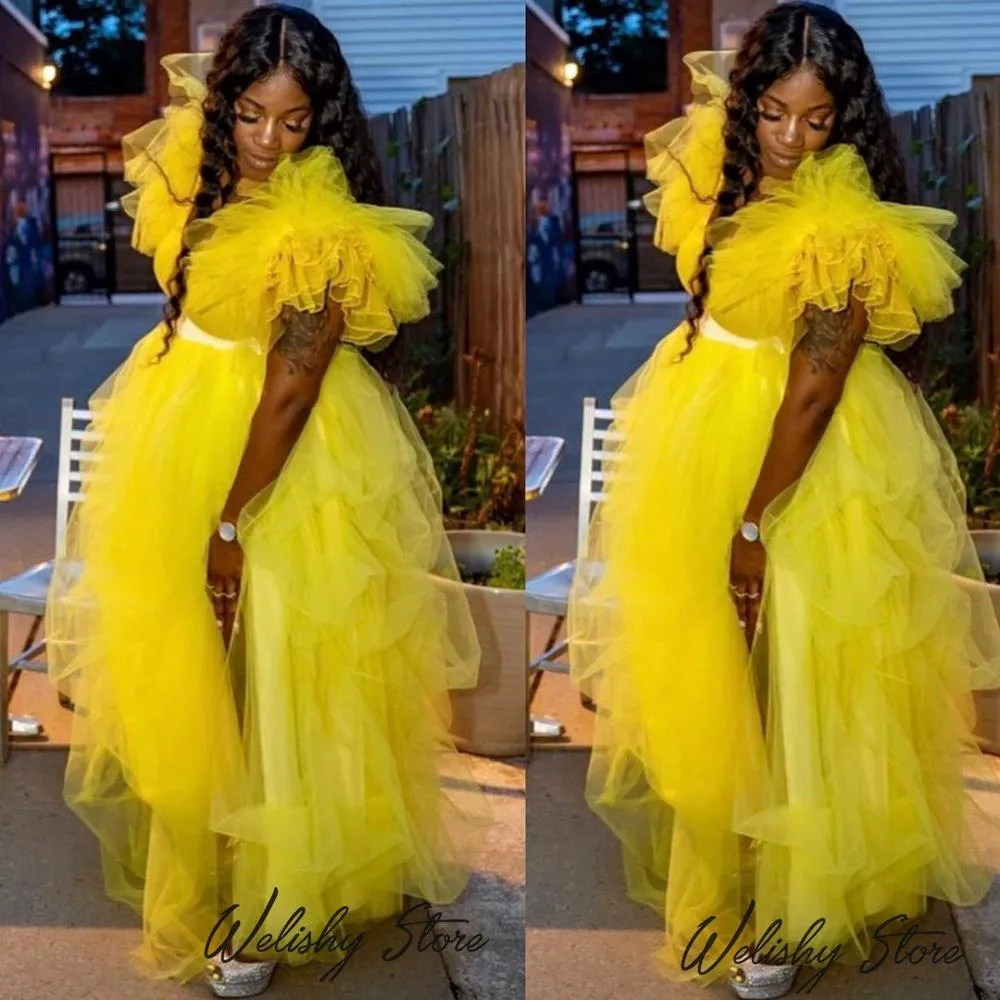 High Street Style Robe à volants jaunes 2021 Split Split Puffy Tulle V-Col V longue longueur Longueur Femmes Robe De Fête Fête Fête De Soirée Prom Robes de soirée