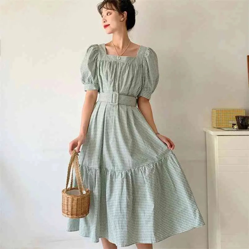 Fashion Vintage Dresses Woman Summer Puff Sleeve Cute Sweet Korea Elegant Square Collar Plaid Casual Party Dress 210519