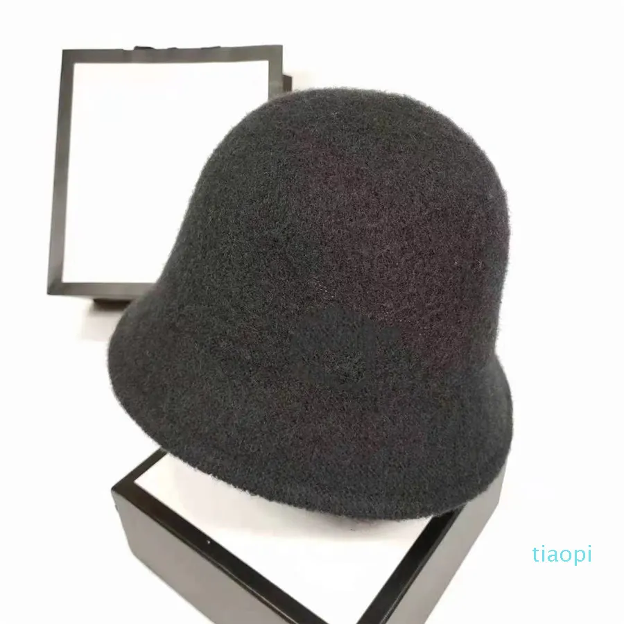 Chapeau tricoté de luxe Designer Bonnet Hommes Femmes Loisirs Bonnets à tricoter Capuchon Capuchon Amateurs de plein air Mode Automne Chapeaux d'hiver