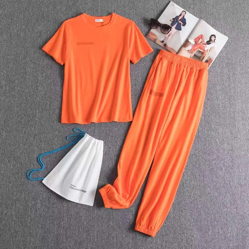 Kobiety Luksusowe Projektanci Dresy Damskie Dwie części Spodnie Zestaw Outfits List Solid Color Krótki rękaw Spodnie Sportowe Kostium Sportowy Męska wysokiej jakości bawełna dwuczęściowa