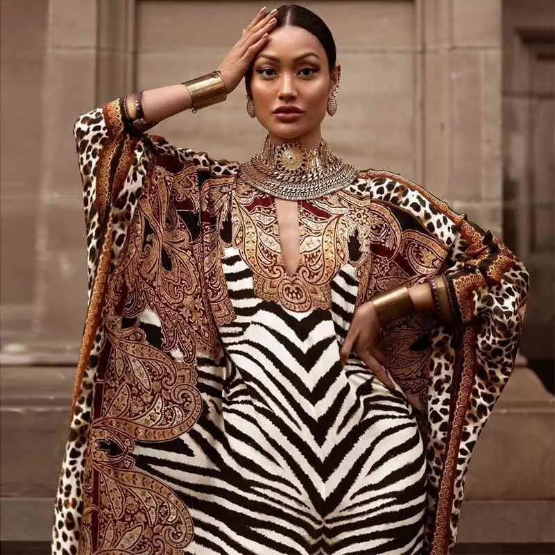 Kadınlar için Afrika Elbiseler Artı Boyutu Zebra Baskılı Dashiki Zarif Bayanlar Kıyafet Müslüman Abaya Kaftan Yarasa Kollu V Yaka Cornes 210408