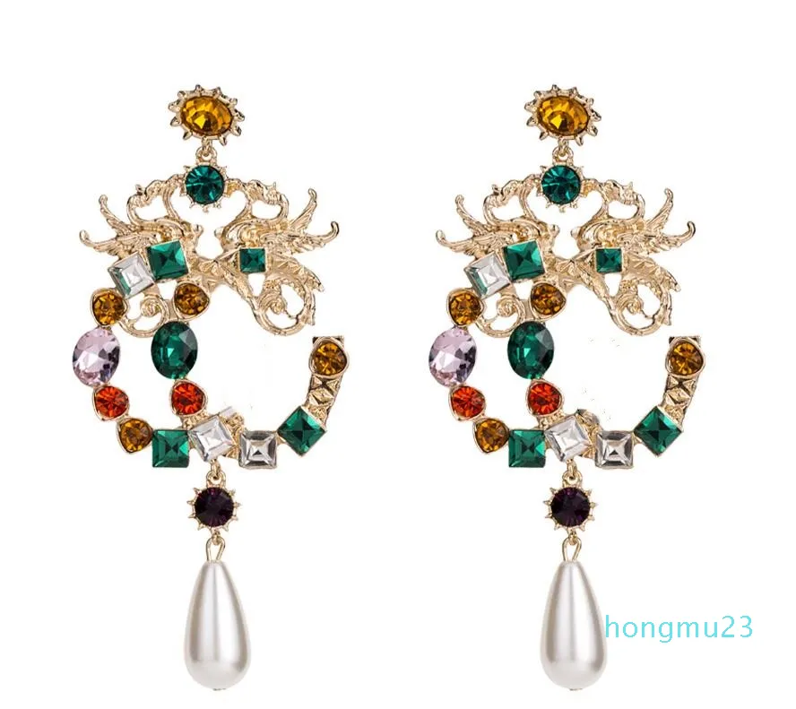 2019NEW ARRIVAL DESIGNER LONG DANGLE örhänge Retro Crystal Statement Earring Famous Brand Jewelry Gift for Love High Quality8502