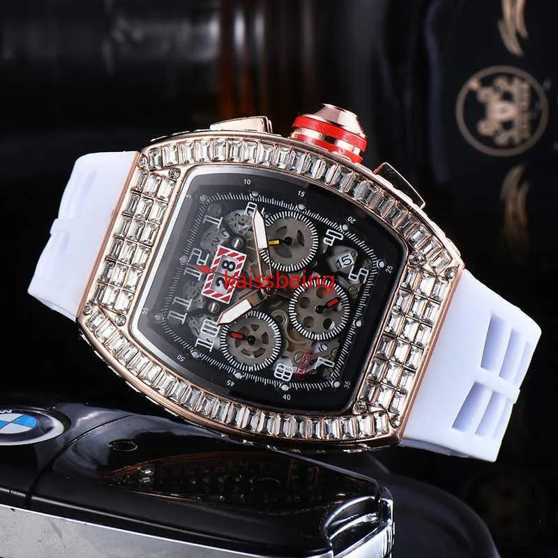 Męski zegarek męski luksusowy silikon dla mężczyzny Sports des Men Multi-Funkcja Quartz 6-pin Chronograf zegarki 10
