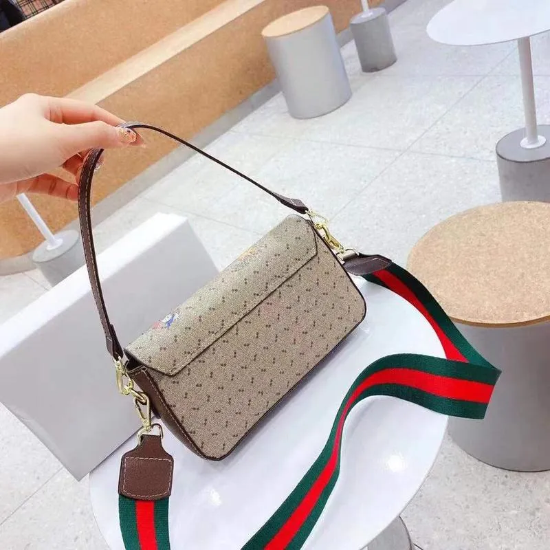 Luxurys Desig Top Quality Handbags Women Handbag Disco Shoulder Bag fashion Waist bags Fringed Messenger Purse